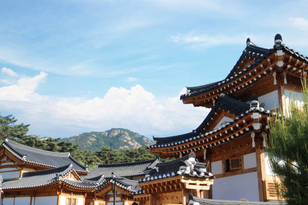 istock Korean traditional house 696876898