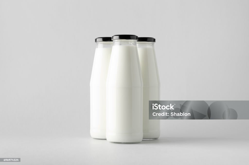 Maqueta de botella-tres botellas de leche - Foto de stock de Leche libre de derechos