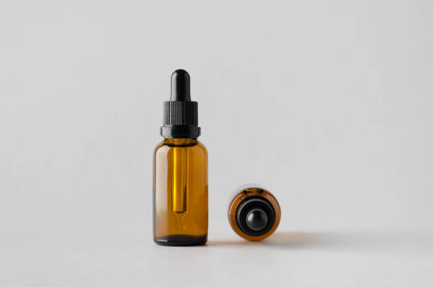 istock Dropper Bottle Mock-Up - Two Bottles 696979016