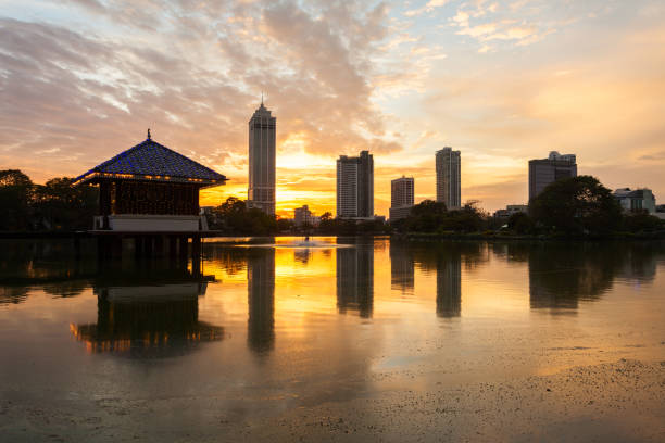 istock Colombo city skyline view 696985222