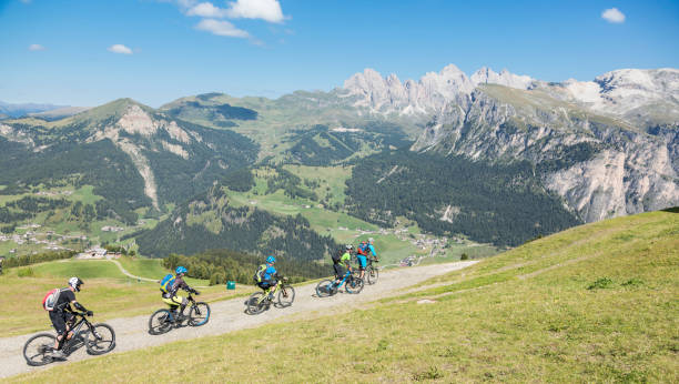 istock Panoramic Mountainbiking in the Dolomites, Italy 697026764