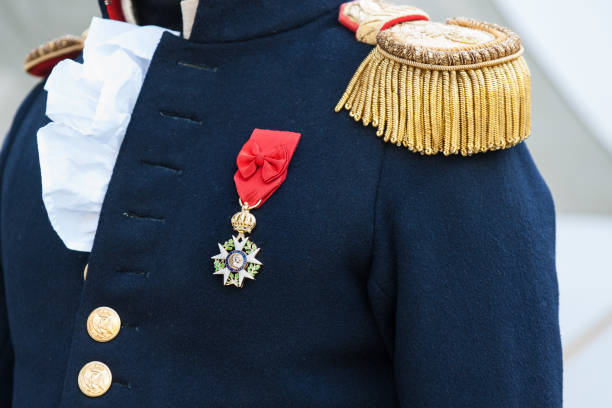 uniforme ufficiale dell'esercito di napoleone - epaulettes foto e immagini stock