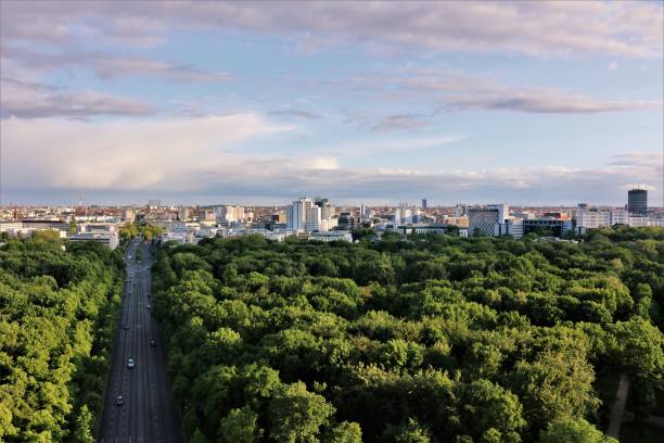 istock 360 degrees over the Obelisk of Victory in Berlin. 697083894
