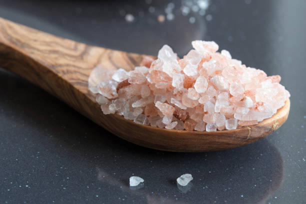 istock Pink Himalayan sea salt 697339142