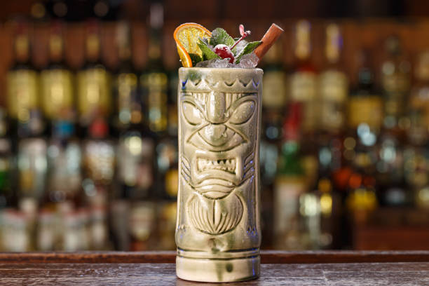 istock Club exotic cocktail 697527796