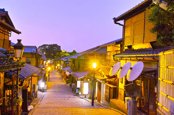 istock Ninen saka of Kyoto night 697534868