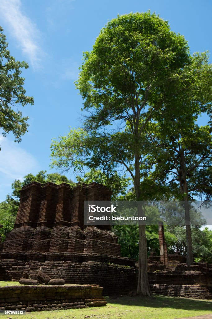 Wat Avasa Yai Historical Park in Kamphaeng Phet, Thailand (a part of the UNESCO World Heritage Site Historic Town of Sukhothai and Associated Historic Towns) Ancient Stock Photo