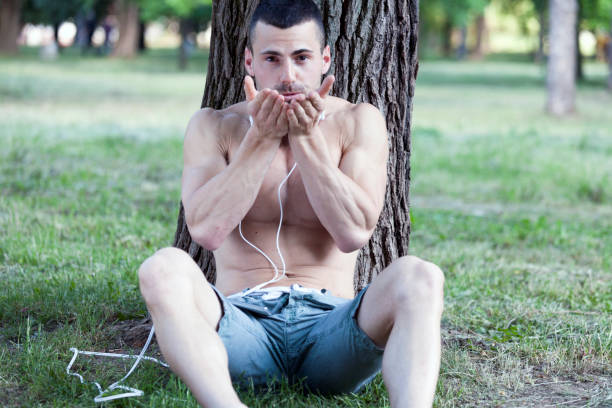 istock He sends  love and kisses his girlfriend. 697600860