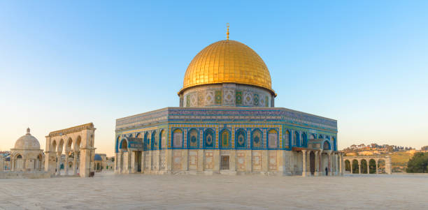 岩のドームでエルサレム - the dome of the rock ストックフォトと画像