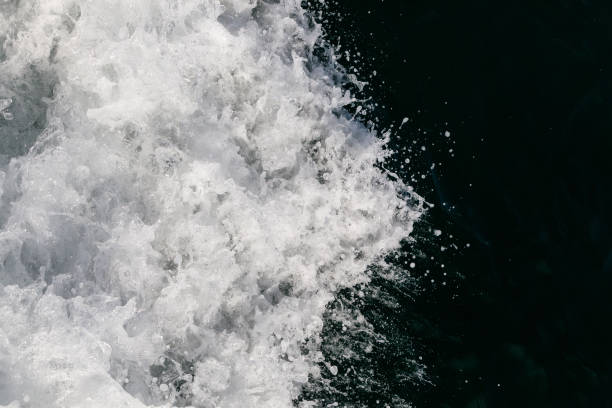 istock Water splashing of the bow. 697728626