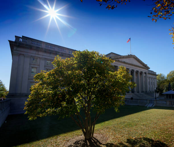 istock view of washington dc usb in the fall 697749758