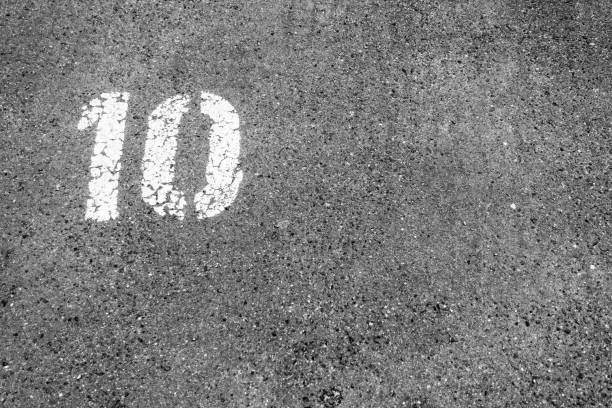 10 the number 10 on a street 10 11 years photos stock pictures, royalty-free photos & images