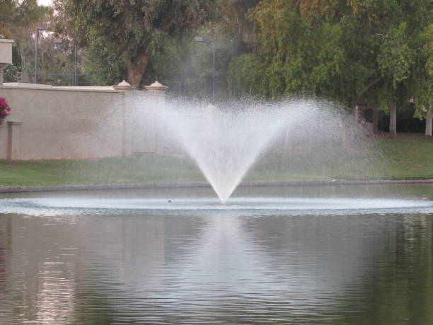 istock Erupting fountain in Scottsdale Arizona 697833434