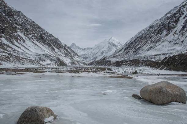 istock Mountains at Khunjerab pass in Northern Pakistan 697835272