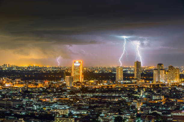 istock Lightning storm in the city 698016082