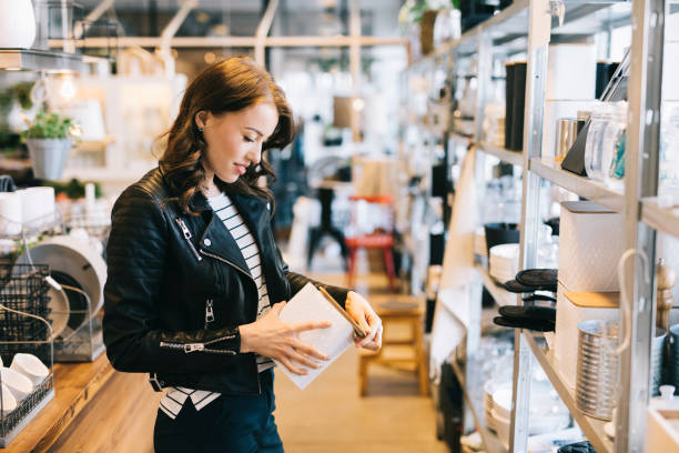istock Young Woman Shopping 698090828