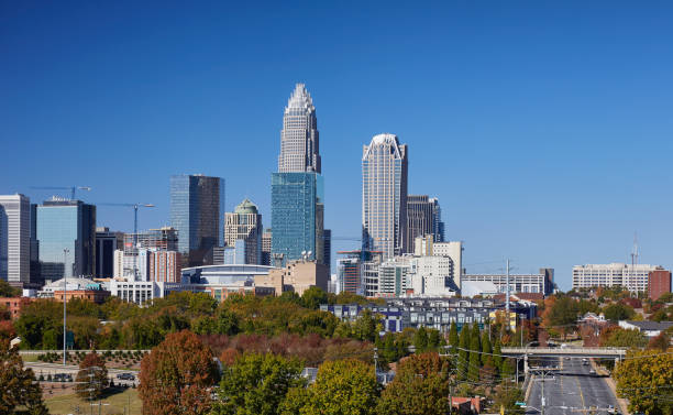 istock Charlotte, North Carolina Skyline 698094670