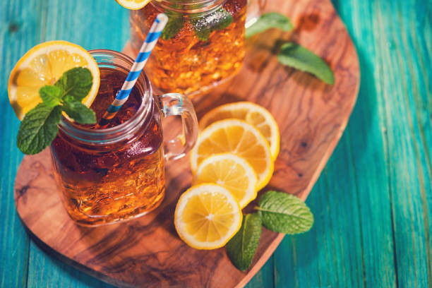 istock Ice Tea with Lemon and Mint in a Jar 698163800