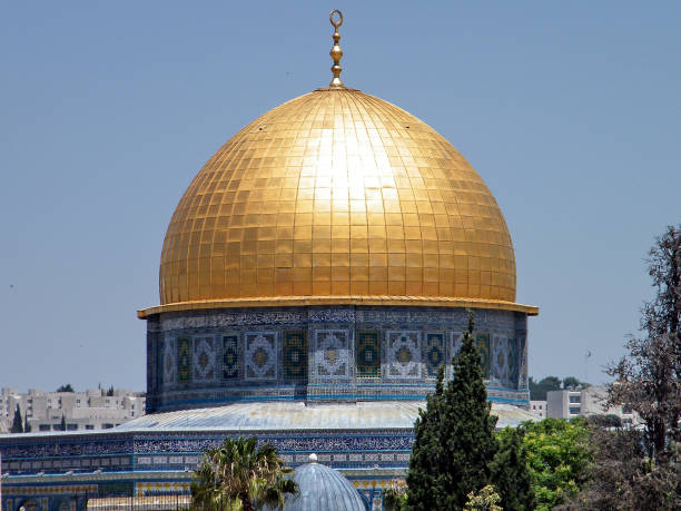 istock Jerusalem Dome of Rock Mosque May 2010 698202708