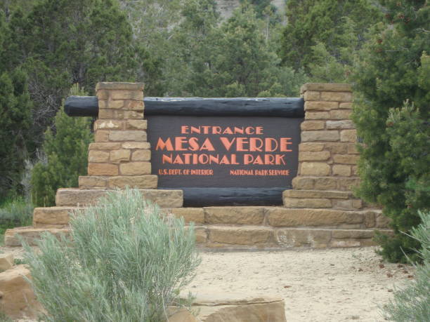 istock Mesa Verde Entrance Sign 698345054