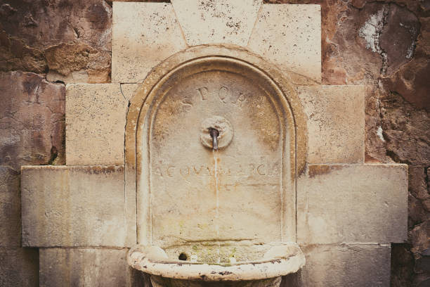 istock Acqua marcia ancient roman fountain 698752884