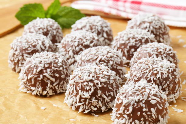 istock Chocolate coconut snowball cookies 699167726