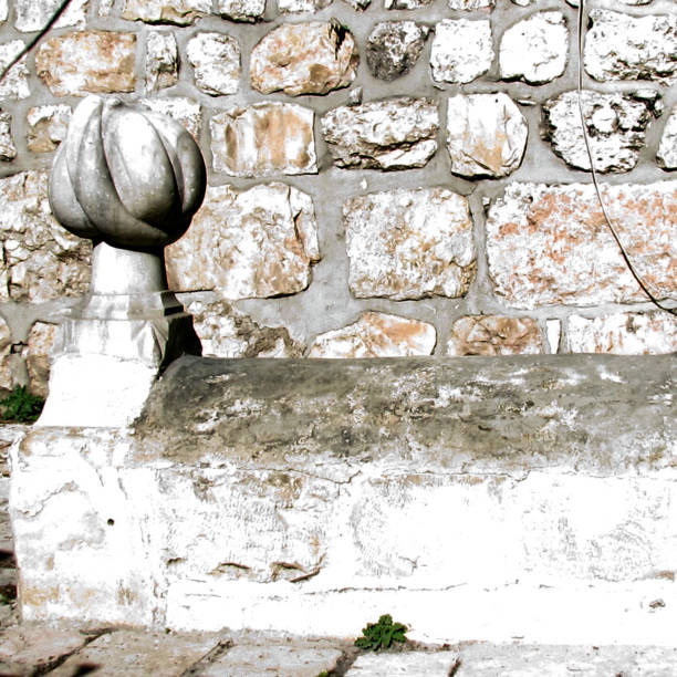 istock Jerusalem Tomb of Turkish Architect 2012 699517302