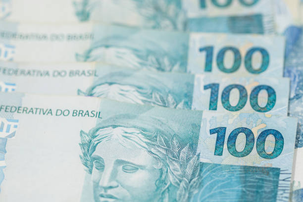 istock Brazilian money 699517614