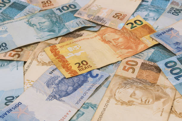 istock Brazilian money 699535814