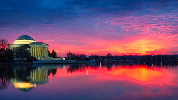 istock Sunset at Jefferson Memorial 699565990