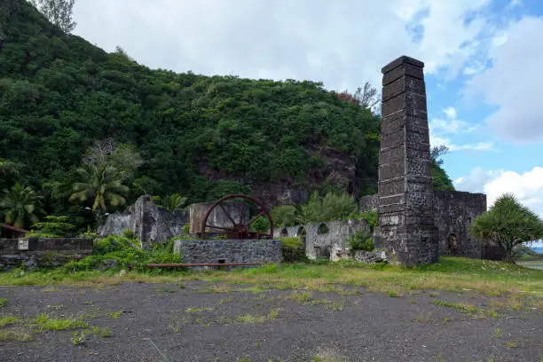 The Cheminée Le Piton (Chimney The Piton) is the chimney of an old sugar factory in Saint-Joseph de la Reunion in the southwest of the Indian Ocean.