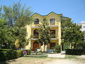 anriatic-architektur-in-durres-albanien.jpg?b=1&s=170x170&k=20&c=82KLZ0q7zAHYvlDco4lRZwritRnU-Ma4RCHB-juC4Ws=