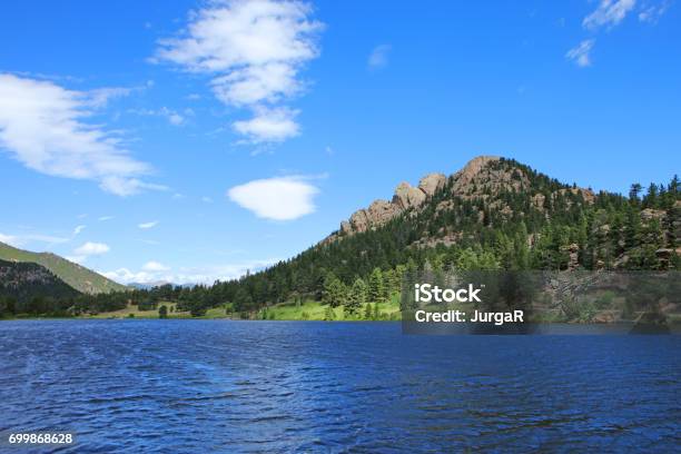 Lily Lake Nelle Montagne Rocciose Vicino A Estes Park Colorado - Fotografie stock e altre immagini di Estes Park