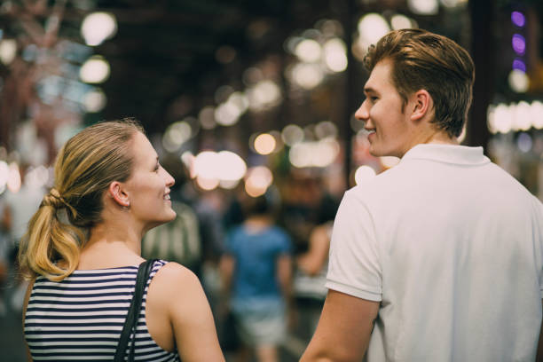 istock Couple Exploring Queen Victoria Market 699946108