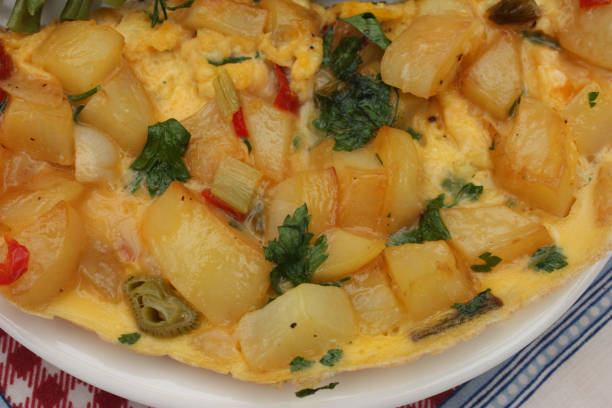 istock Omelette with potatoes and red pepper 700084294