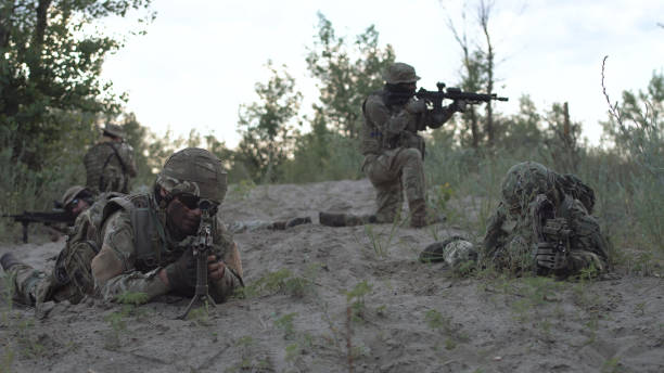 istock Soldiers prepared to fight 700194312