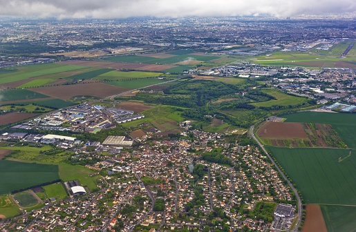 Vista aérea de las afueras de París, tomada desde avión, Francia photo