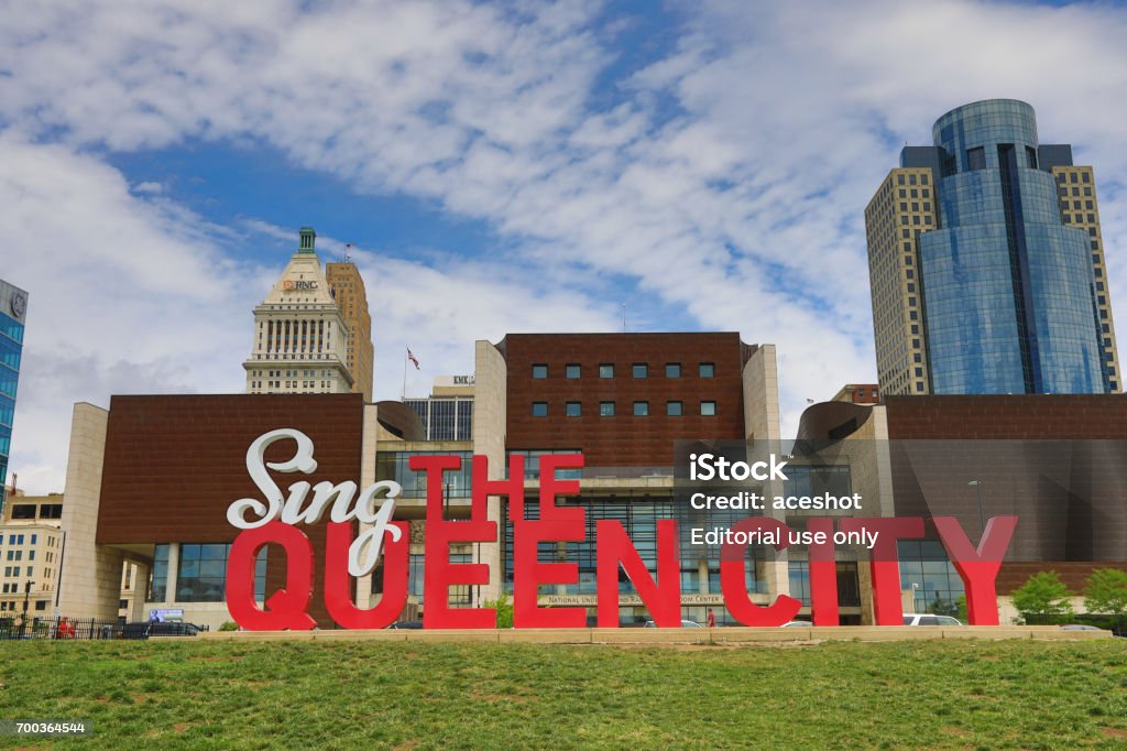 Sing the Queen City 3D art in Cincinnati CINCINNATI, OHIO - JUNE 18, 2017:  "Sing the Queen city" is a 3D sculpture that is part of Cincinnati's Artworks urban public art project. Cincinnati Stock Photo