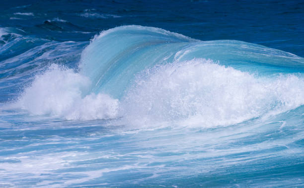 istock Frozen motion of ocean waves off Hawaii 700407622
