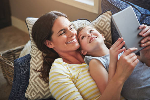 istock Navigating a brand new online world 700721524