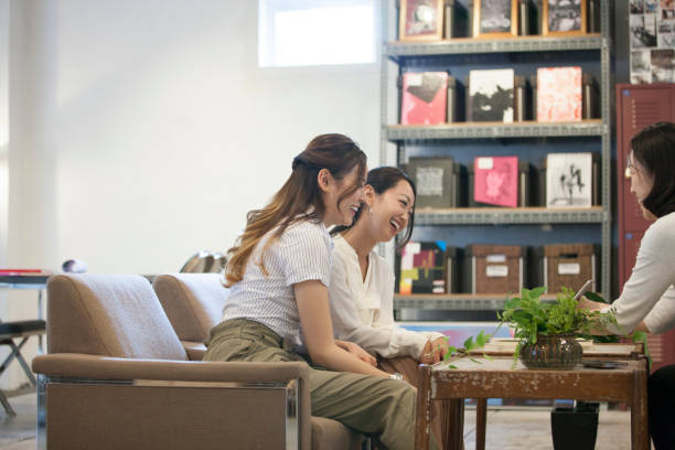 istock Women who work in the Office 700787450