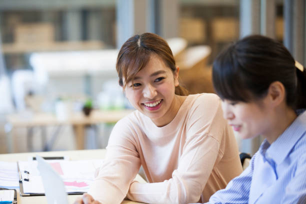 istock Women who work in the Office 700789492