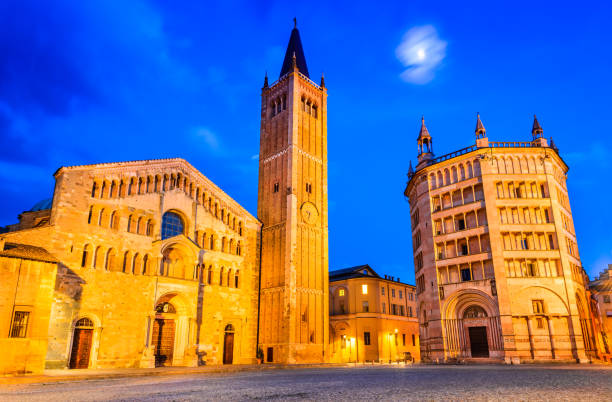 istock Parma Cathedral, Parma, Italy 700801998