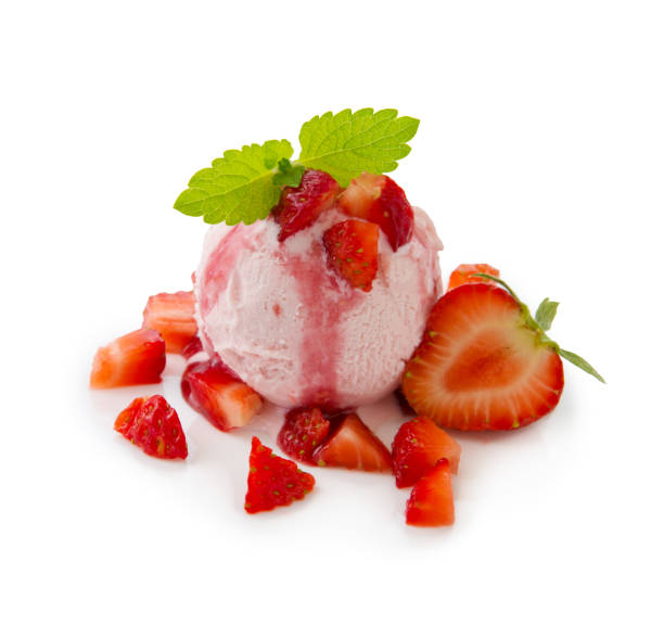 istock Strawberry ice cream with fruit on white background 700810302