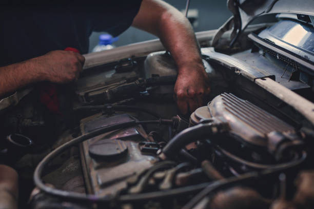 istock Repairing motor vehicle 700855440