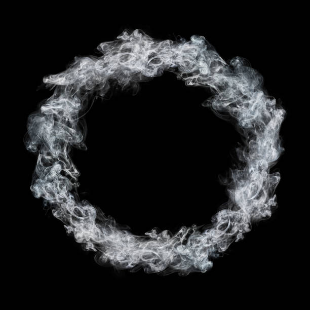 kreis weißen rauch rahmen isoliert auf schwarz - smoke condensation gas smooth stock-fotos und bilder
