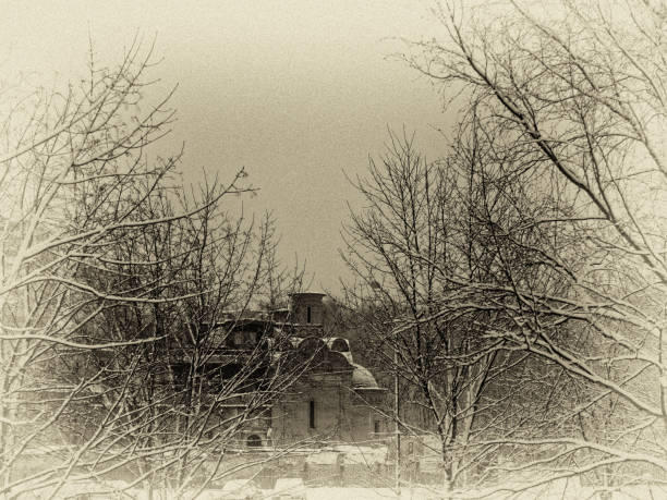 istock the unfinished Orthodox Church in winter 701254660