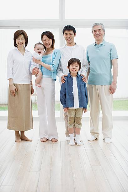 행복함 가족 - senior men age contrast father multi generation family 뉴스 사진 이미지