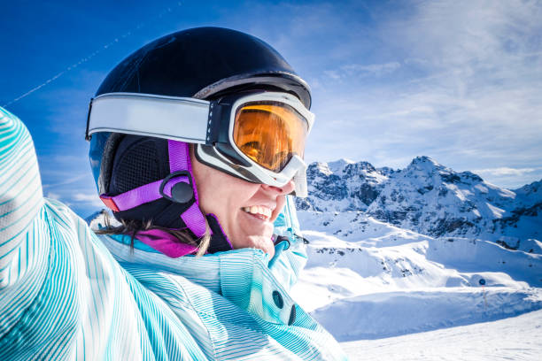 istock Woman In Ski Gear On Mountain 720068073