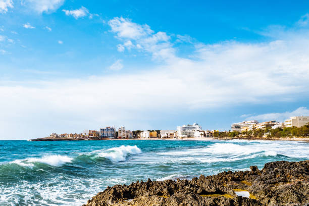 istock Scenic View Of Sea Against Blue Sky 720147941